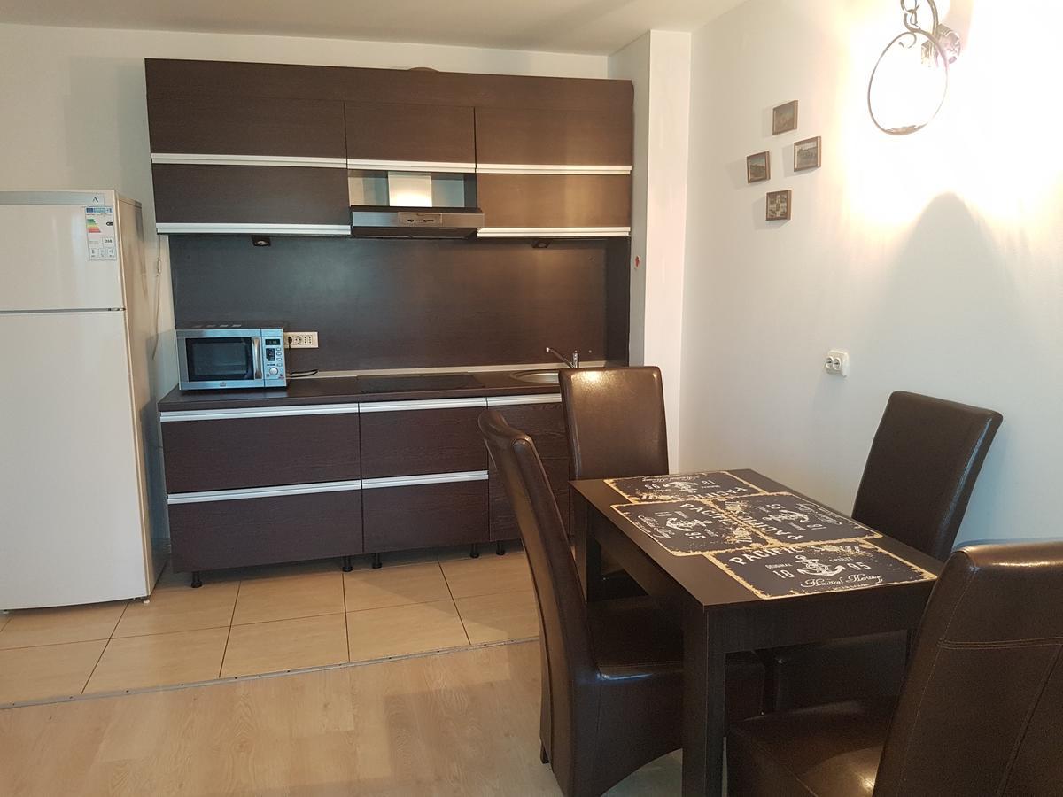 St.Vlas Apartments Mamaia Exteriör bild